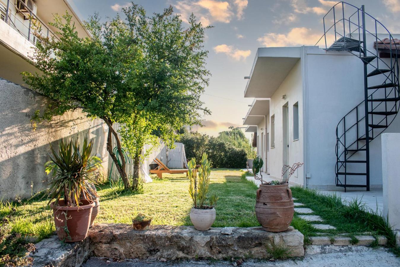 Popy's Place Kato Daratso Zewnętrze zdjęcie