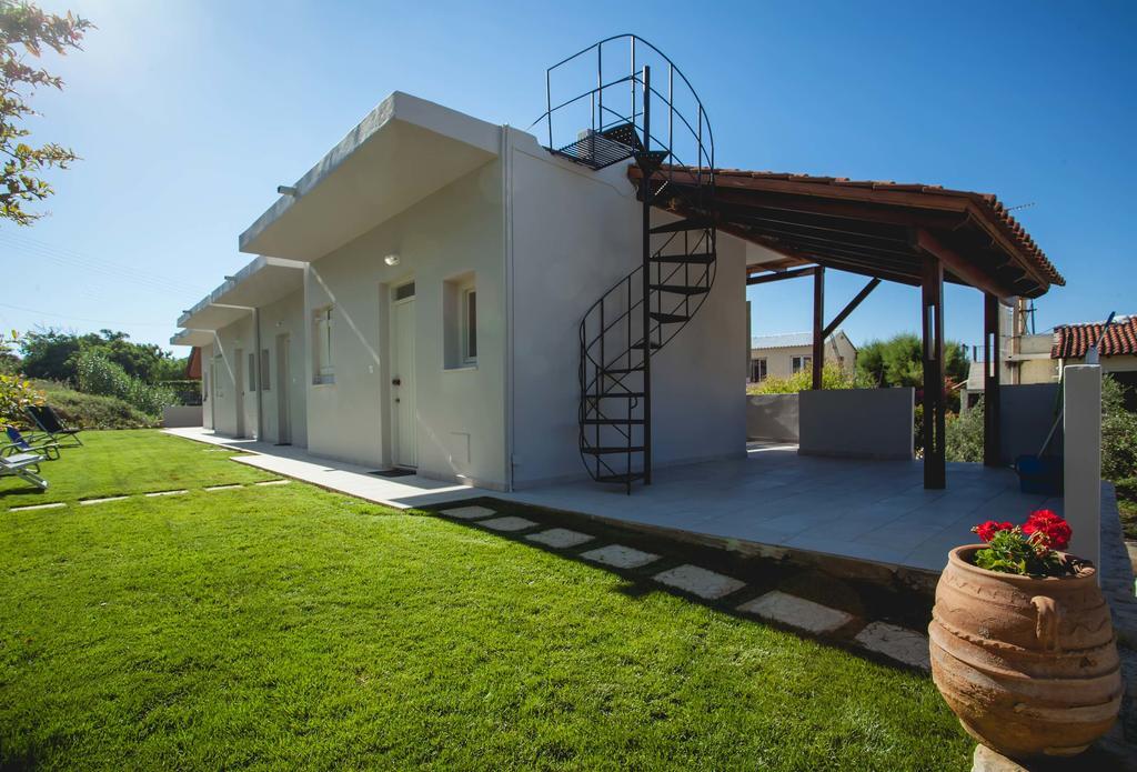 Popy's Place Kato Daratso Zewnętrze zdjęcie